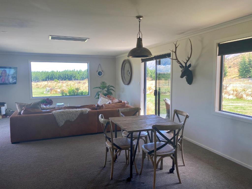 Image 2 of Ben Ohau Villa