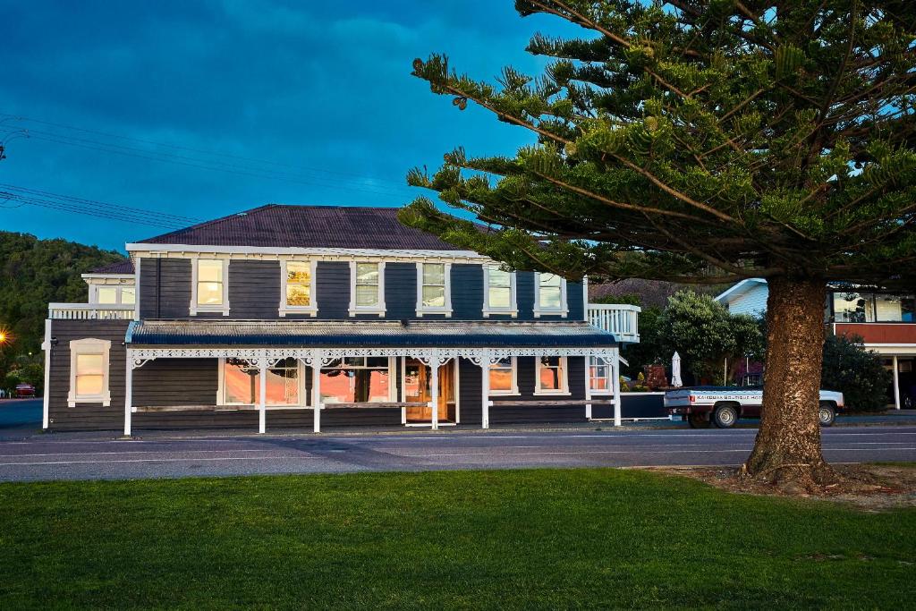 Image 2 of Boutique Hotel Kaikoura