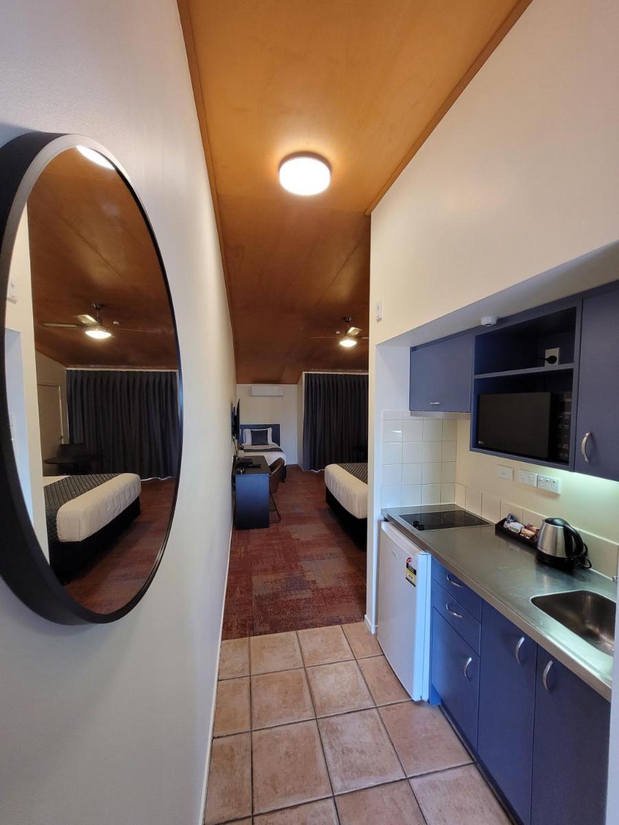 Image 5 of City of Sails Motel
