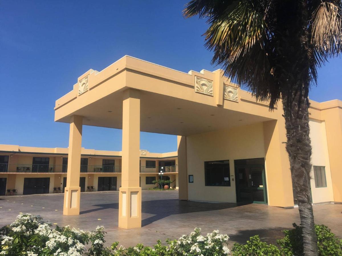 Image 3 of Deco City Motor Lodge