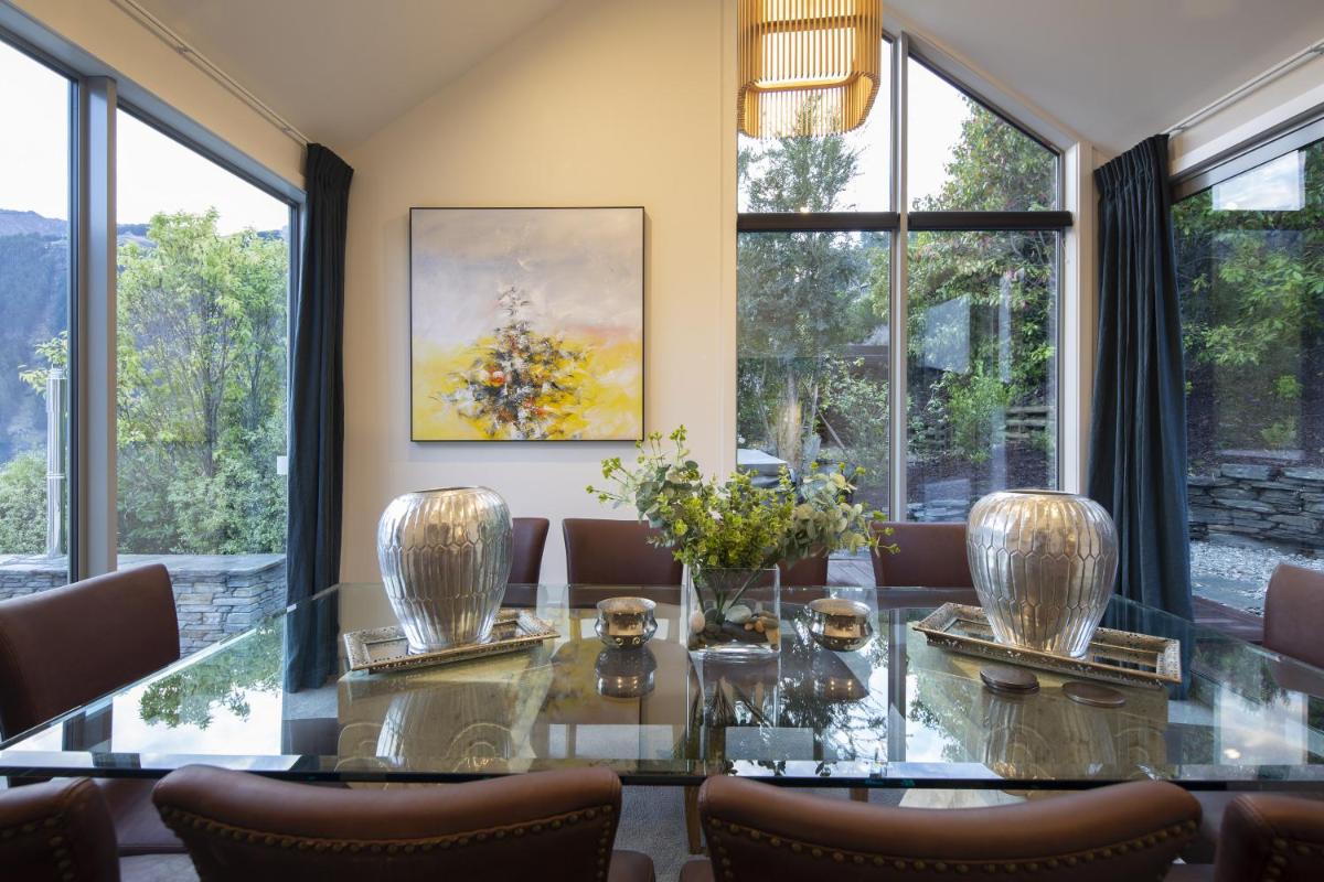 Image 4 of Lago Infinito by Sotheby’s Luxury Rental Homes