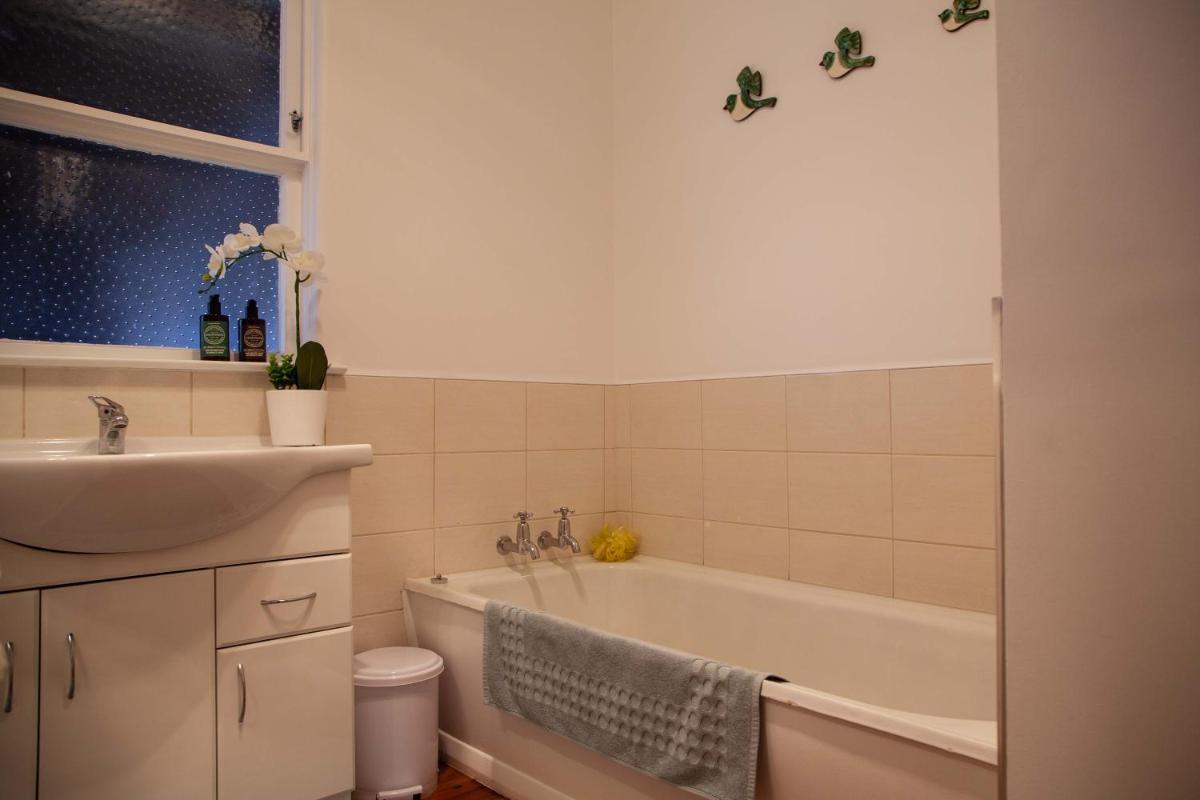 Image 3 of Languor B&B