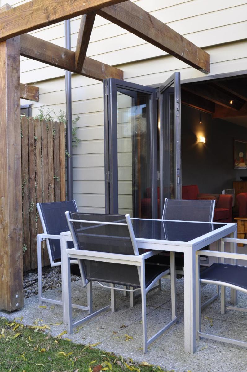 Image 7 of Lansdown Peaks Apartments