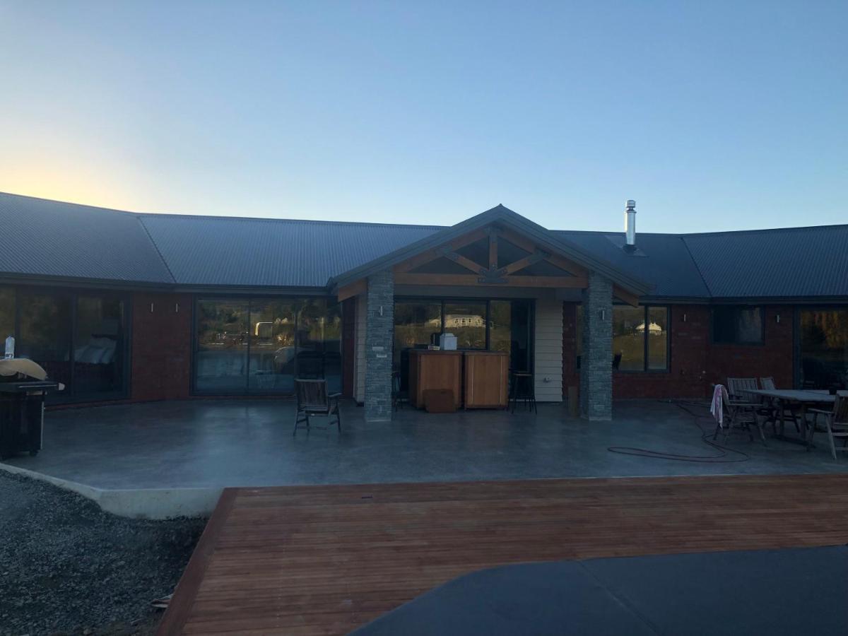 Image 3 of Mata-au Lodge