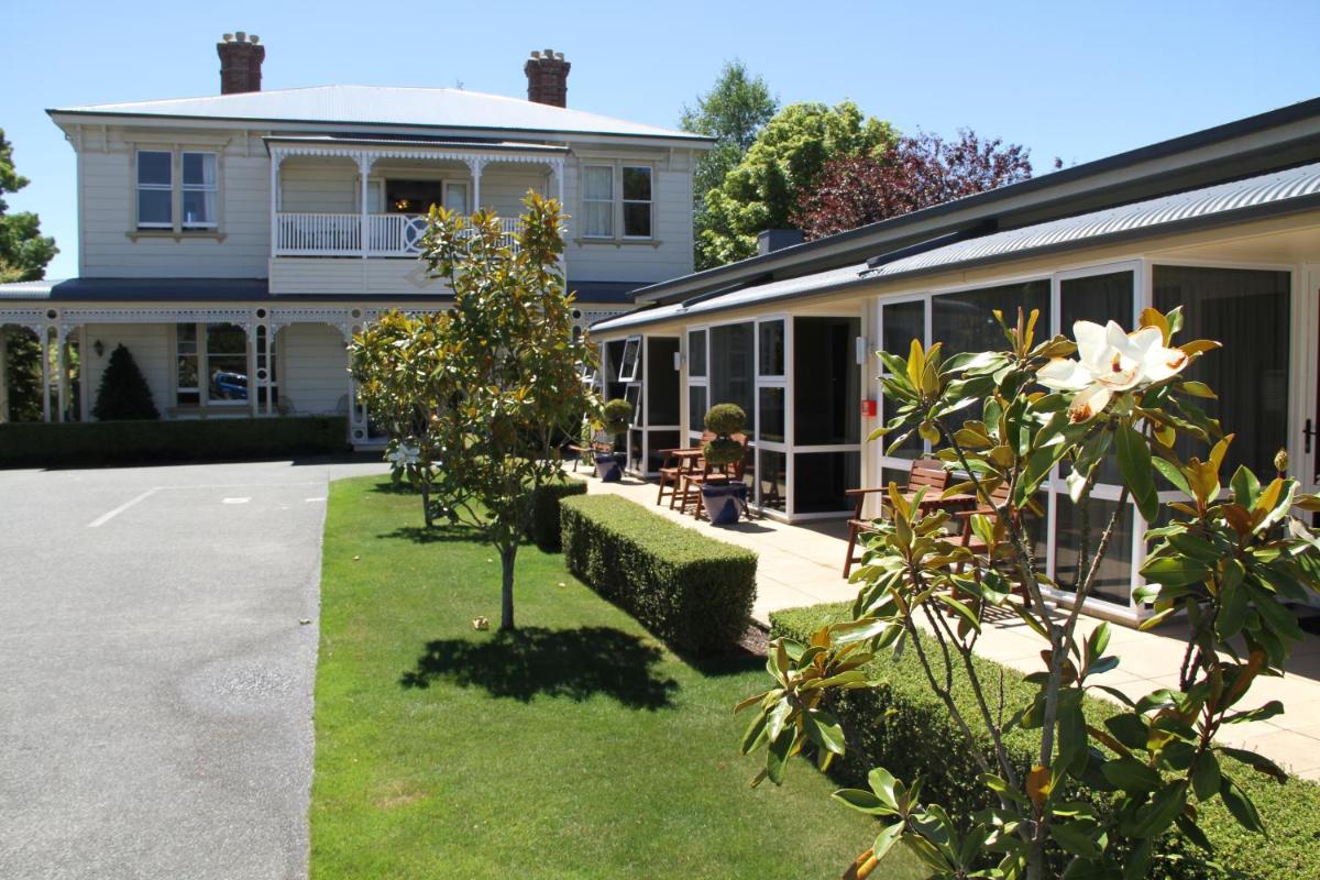 Image 6 of Merivale Manor