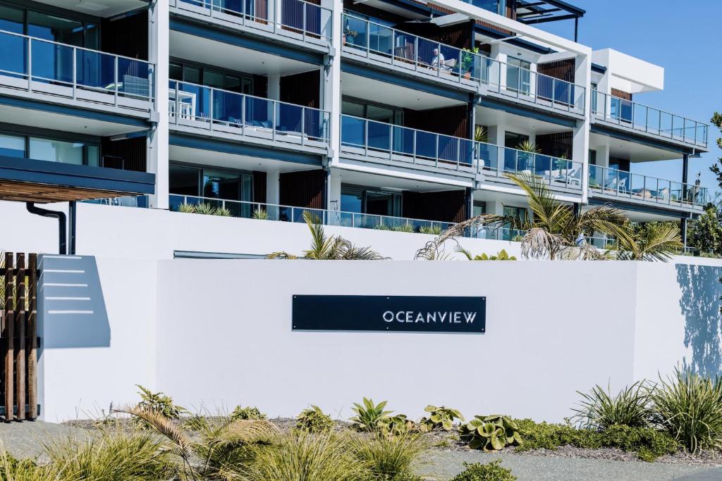 Image 2 of Oceanview Retreat