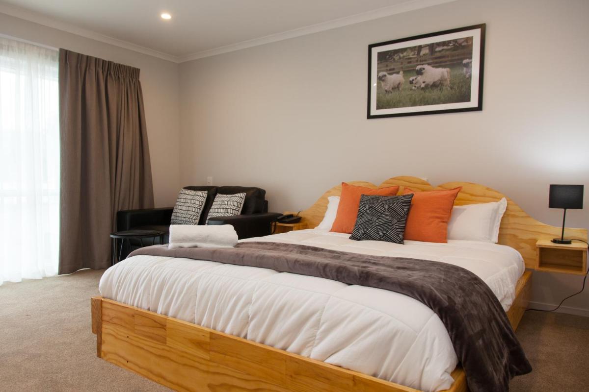 Image 2 of Otorohanga & Waitomo Motels