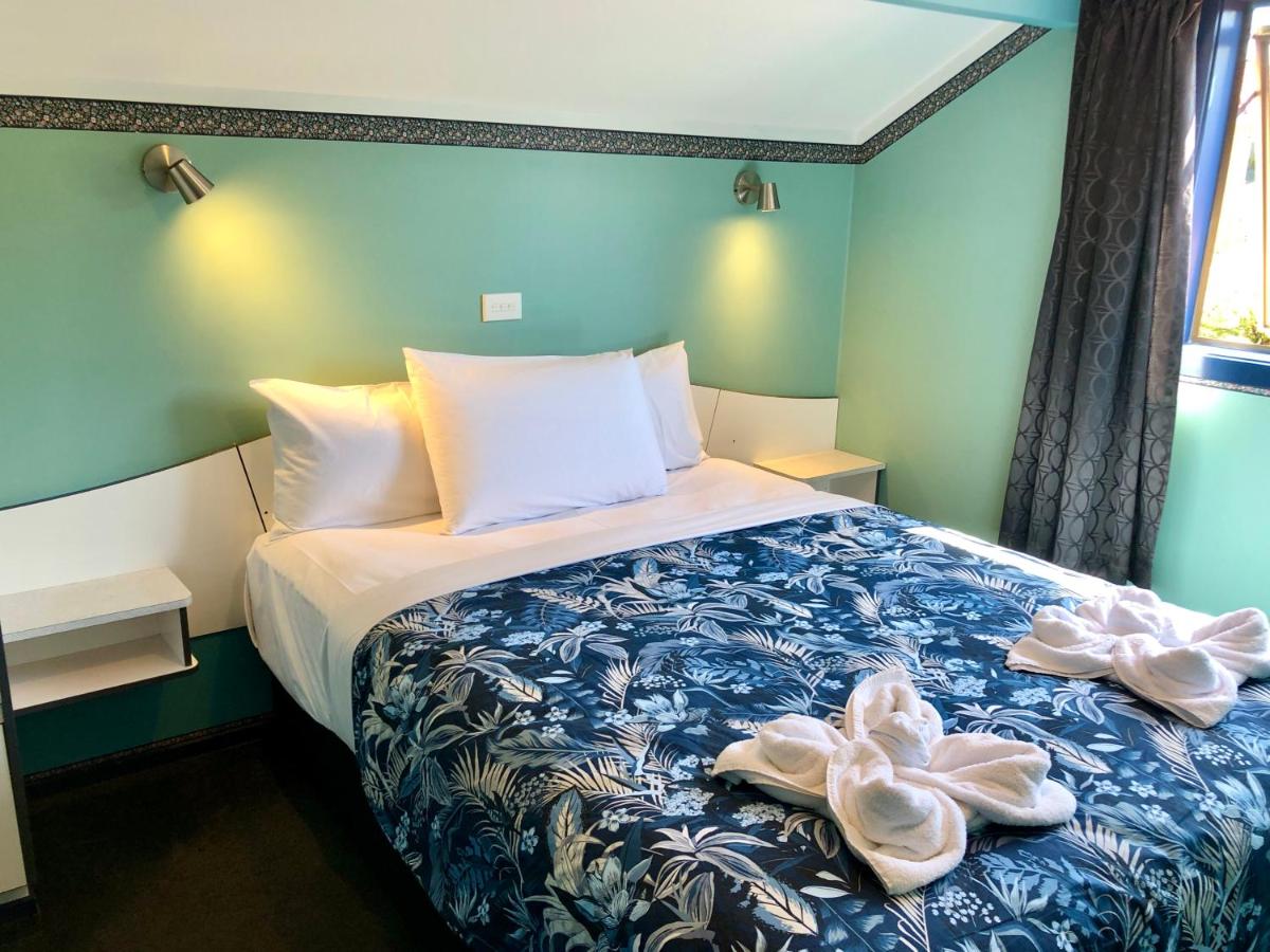Image 3 of Pure Motel
