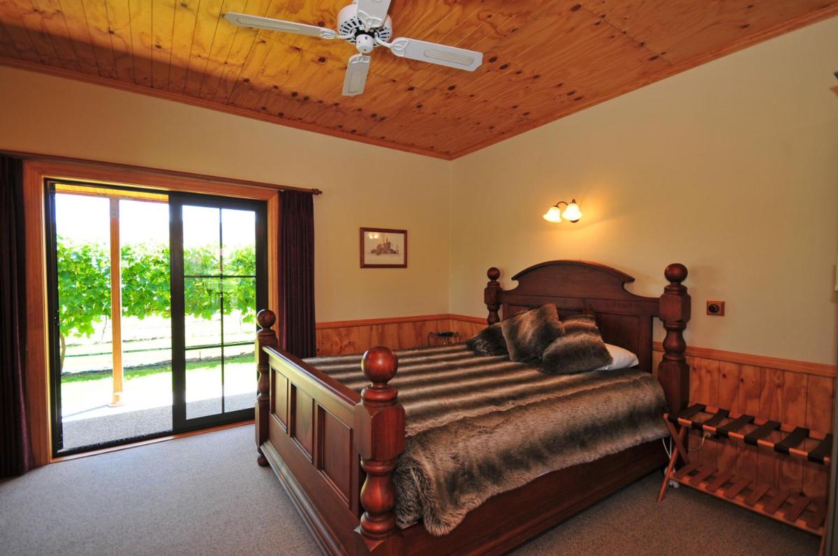 Image 2 of River Rock Estate