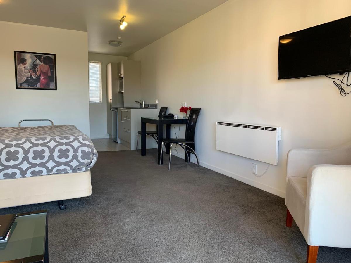 Image 5 of Salerno Motel Apartments