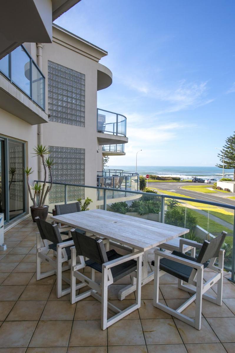 Image 7 of The Reef Beachfront Apartments