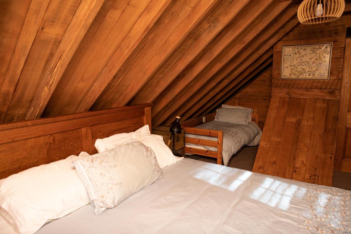Image 2 of The Vicarage Barn