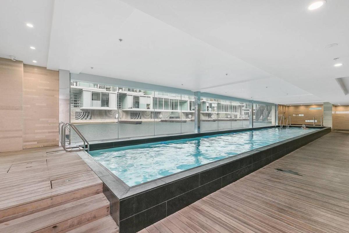 Image 4 of Two Bedroom Apartment – Pool, Gym & Free Parking!