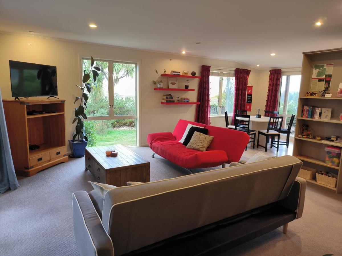 Image 2 of Vibrant Living Retreat