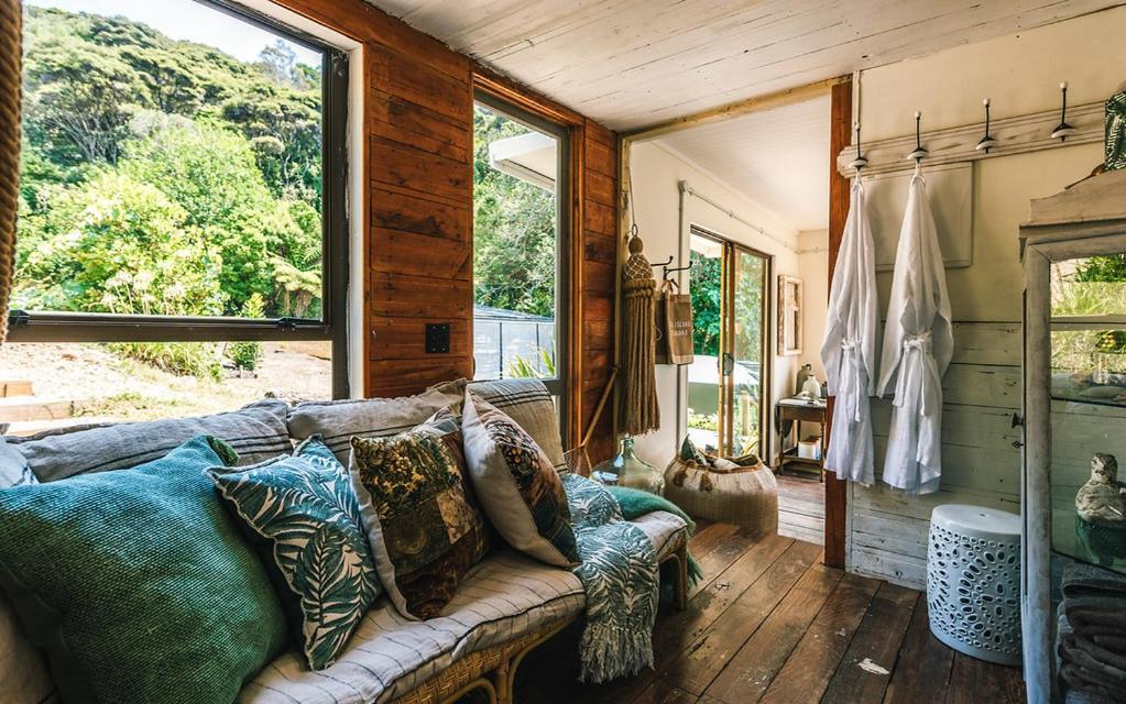 Image 3 of Waiheke Island Motel