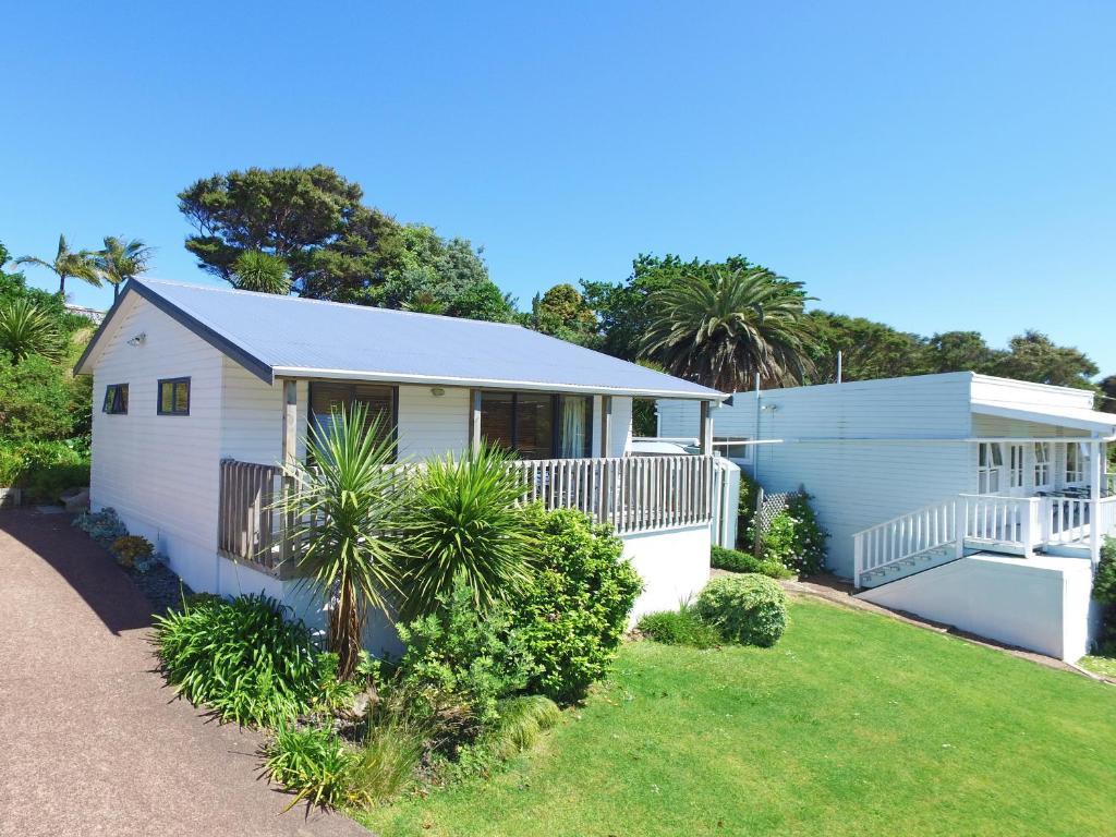 Image 1 of Waiheke Island Motel
