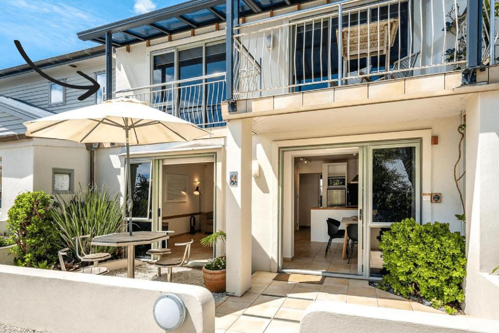 Image 6 of Waiheke Island – Onetangi Beachfront Apartments