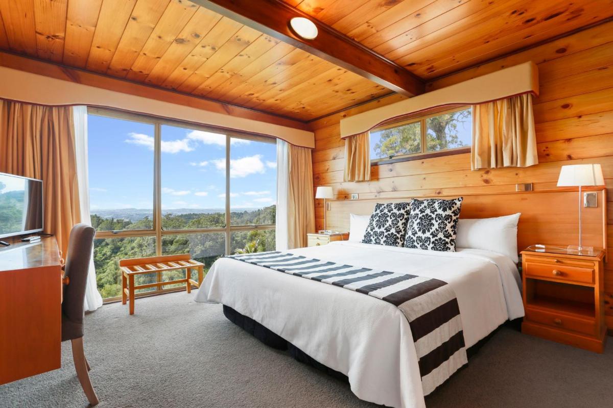 Image 2 of Waitakere Resort & Spa