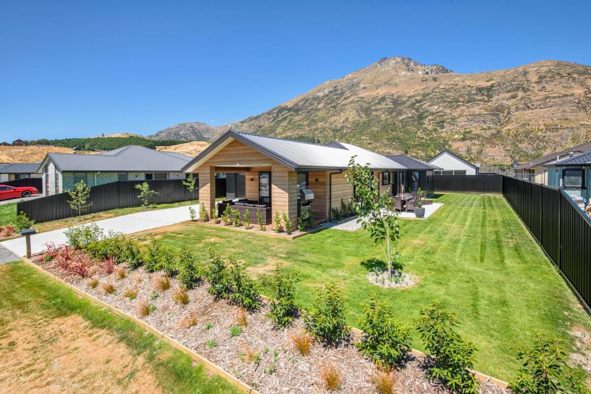 Image 6 of Wanderlust – Queenstown Holiday Home