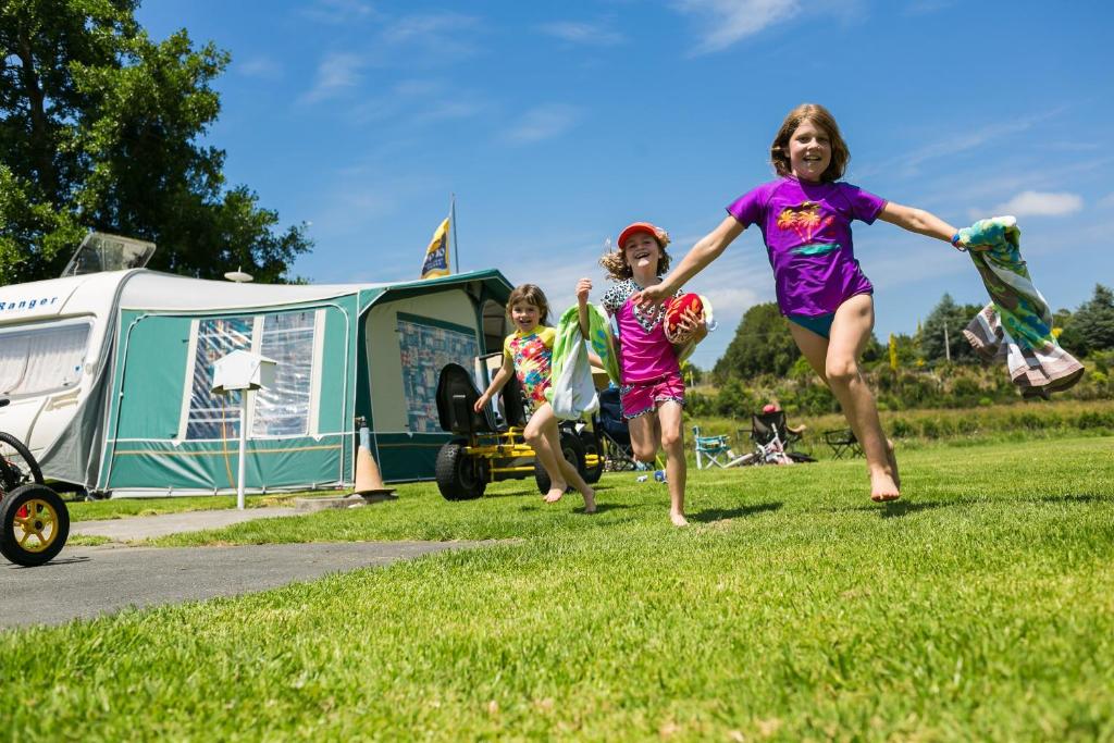 Image 2 of Whanganui River Top 10 Holiday Park