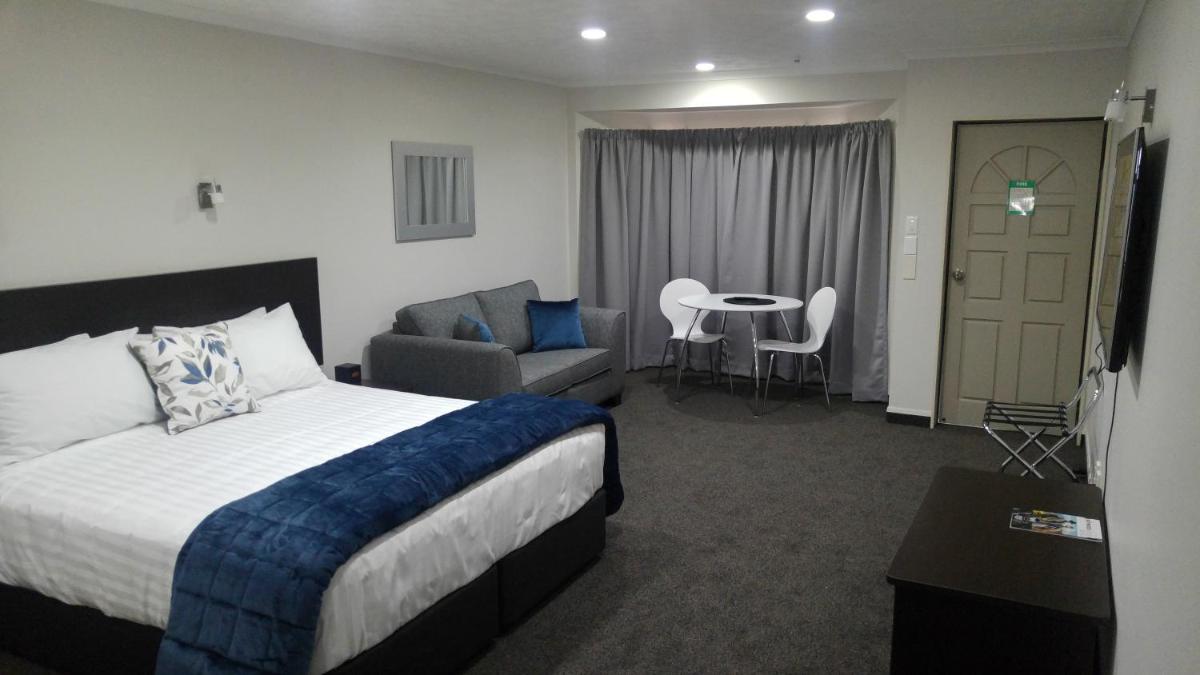 Image 7 of White Heron Motor Lodge