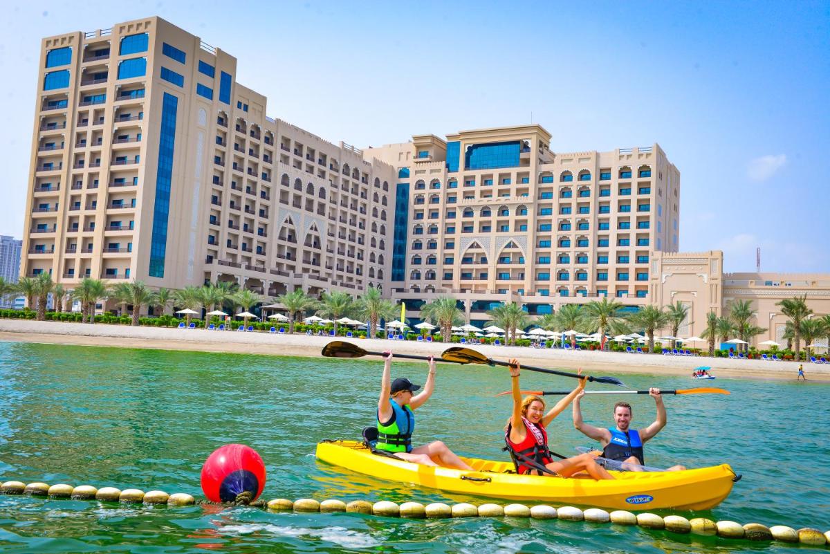 Al Bahar Hotel & Resort