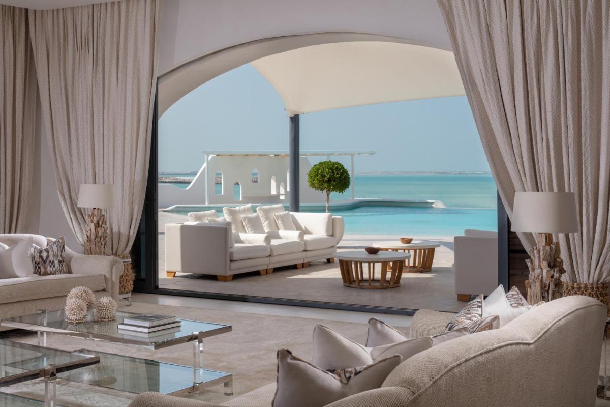 Anantara Santorini Abu Dhabi Retreat-Adults Only