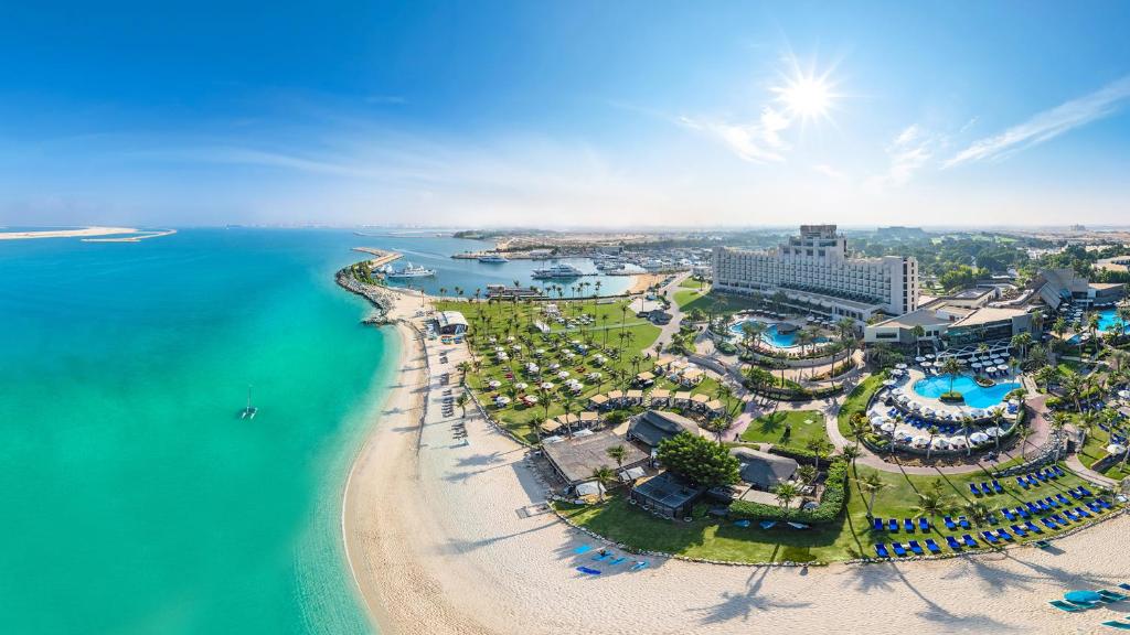 JA The Resort – JA Beach Hotel, Dubai